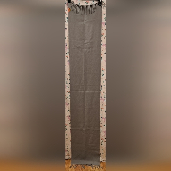 NWOT Kuna Grey Alpaca Casual Neutral Unisex Everyday Winter Snow Scarf Wrap - Picture 5 of 7